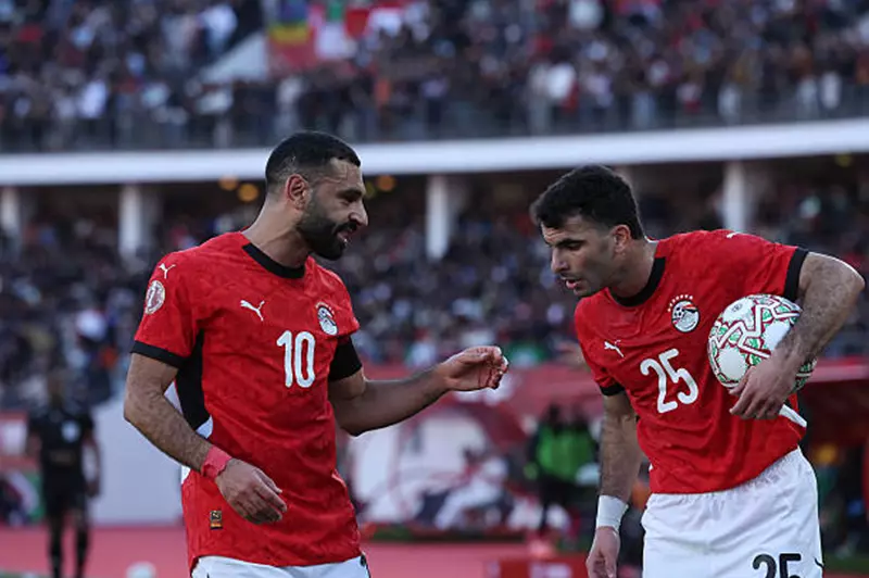 دليل الفوز الثالث في أمم أفريقيا.. 6 لاعبين من منتخب مصر واجهوا أنجولا (صور) 